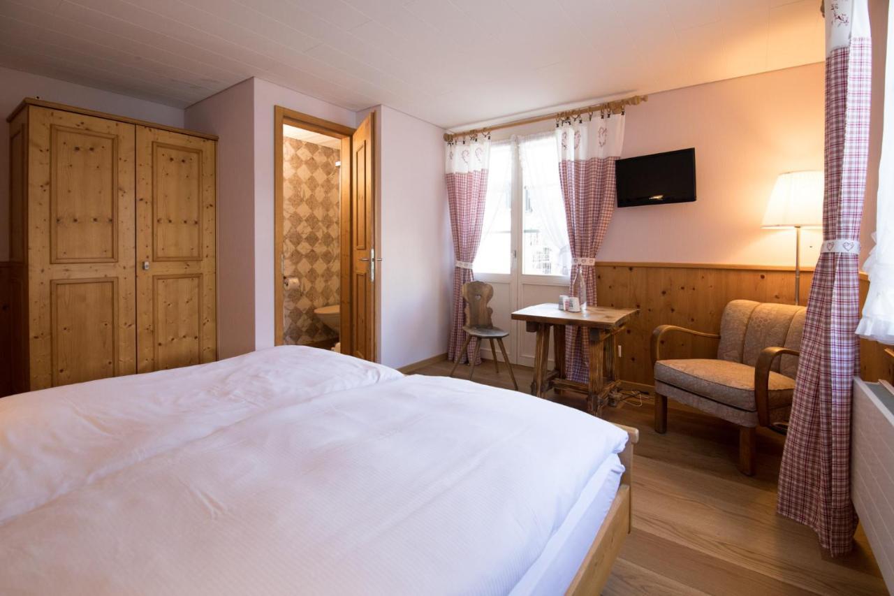Hotel Bergidyll 安德马特 外观 照片