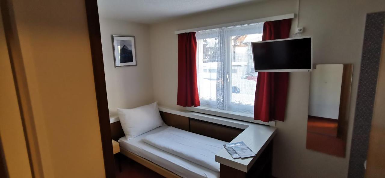 Hotel Bergidyll 安德马特 外观 照片