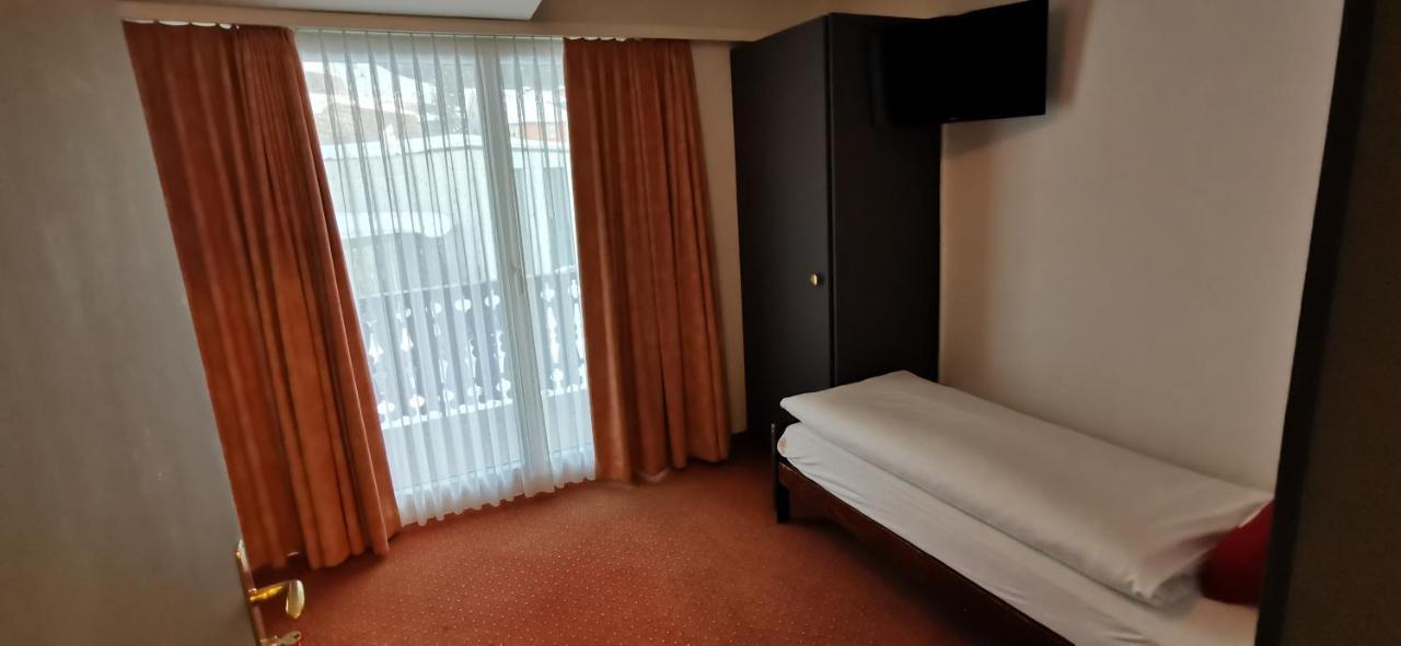Hotel Bergidyll 安德马特 外观 照片